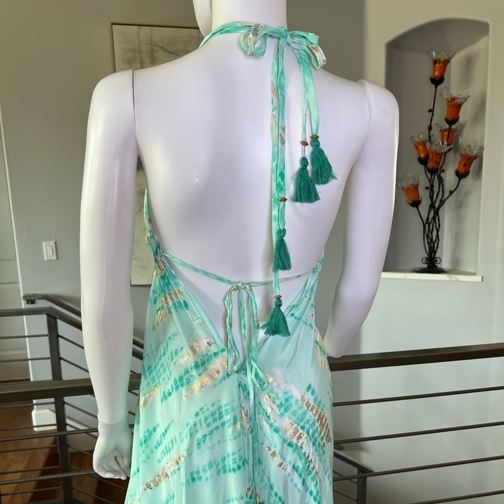Metallic Print Halter Maxi Dress - Picture 8 of 14